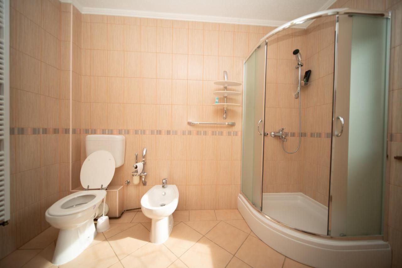 The View Apartment Visoko Bagian luar foto
