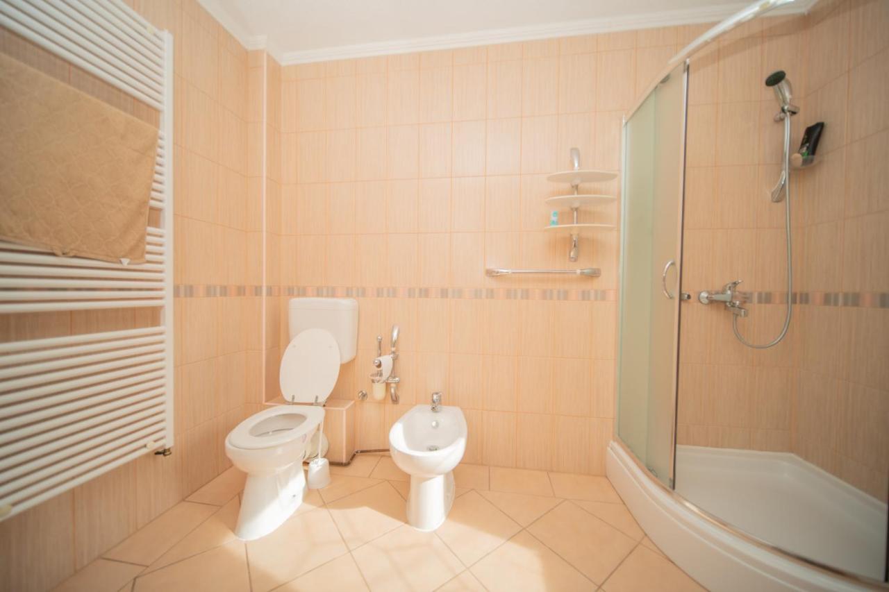 The View Apartment Visoko Bagian luar foto