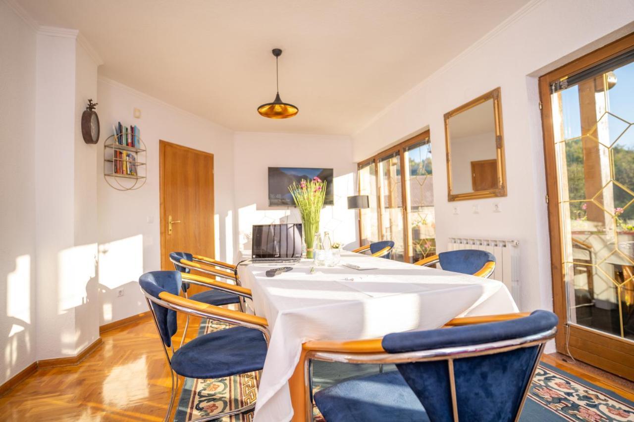 The View Apartment Visoko Bagian luar foto