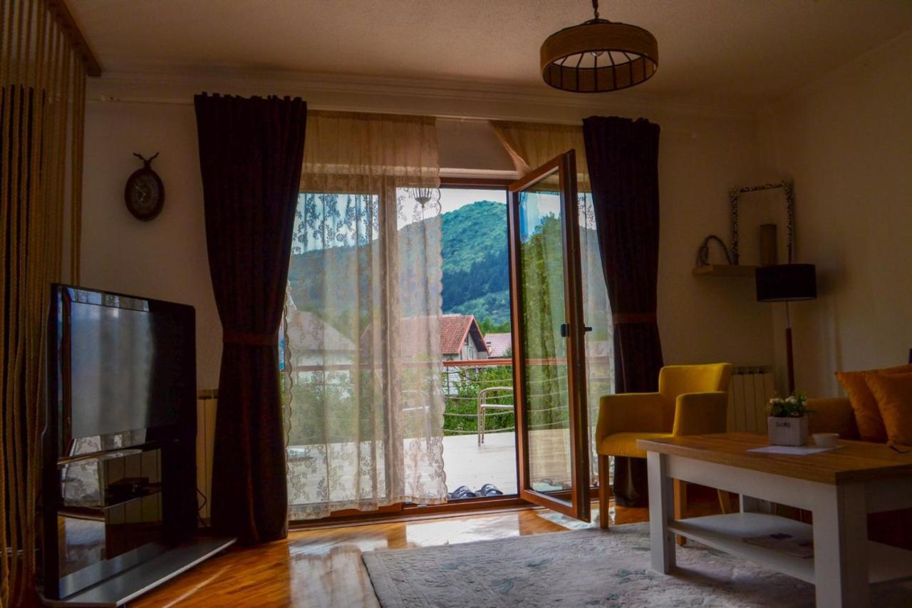 The View Apartment Visoko Bagian luar foto